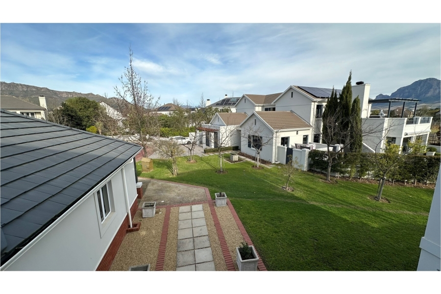 4 Bedroom Property for Sale in Val De Vie Estate Western Cape